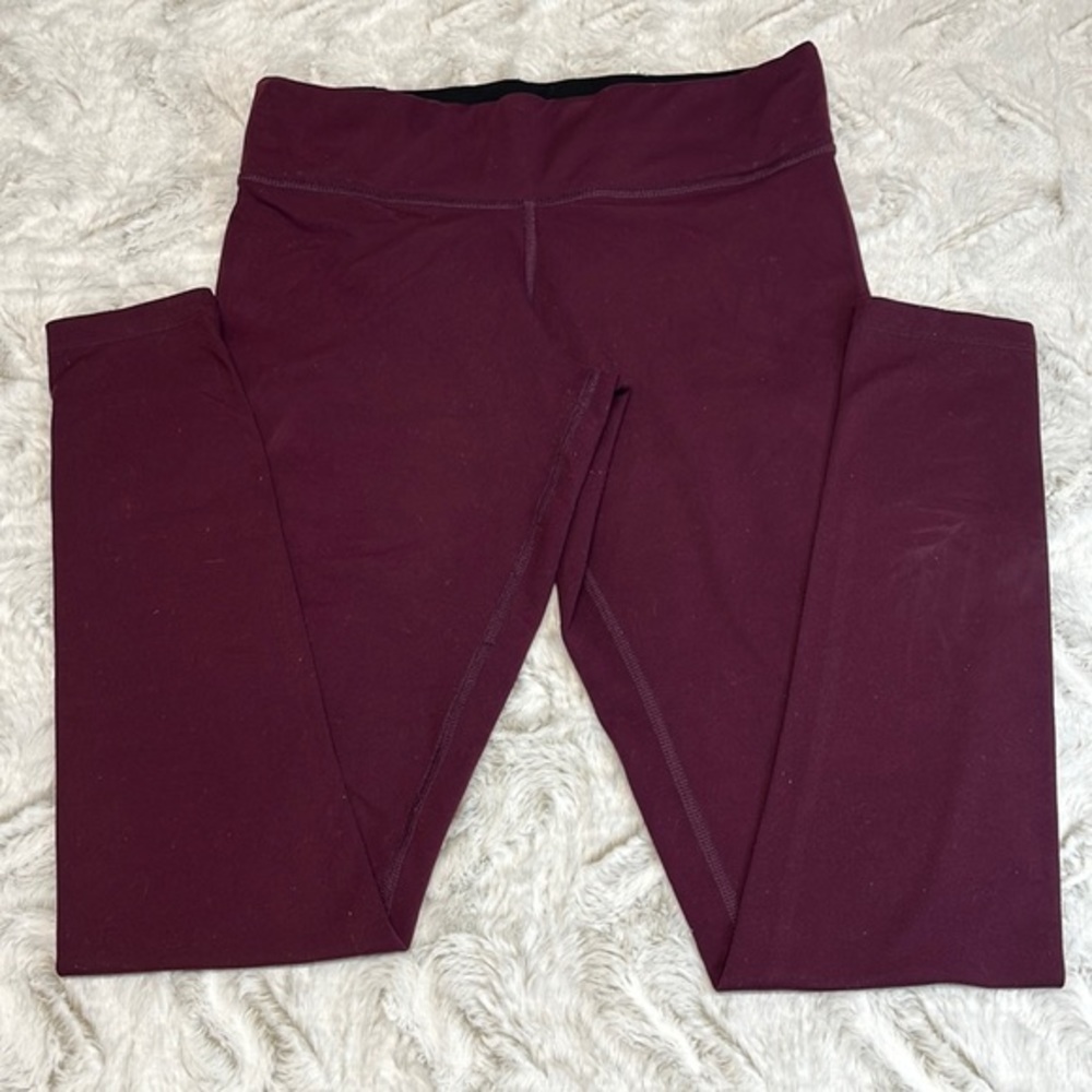 Pink Victoria Secret Ultimate Leggings‎